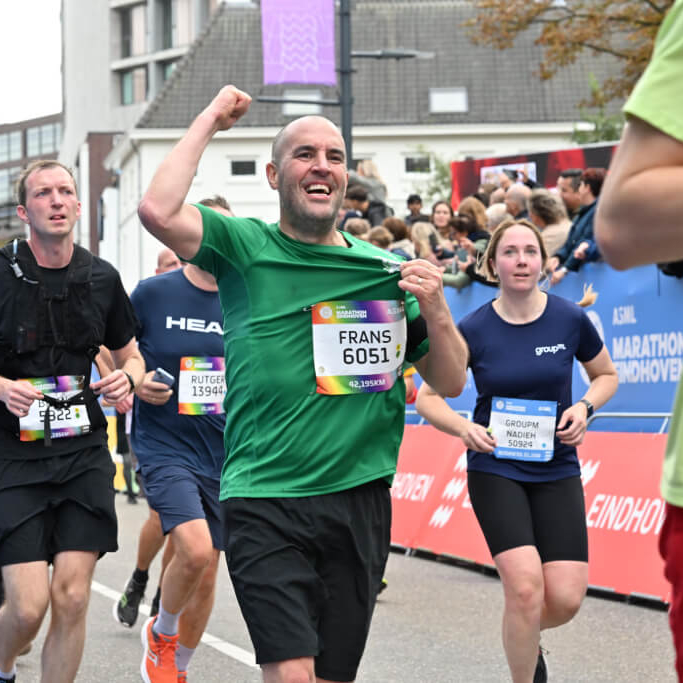 Frans finisht in 2024 bij de marathon van Eindhoven